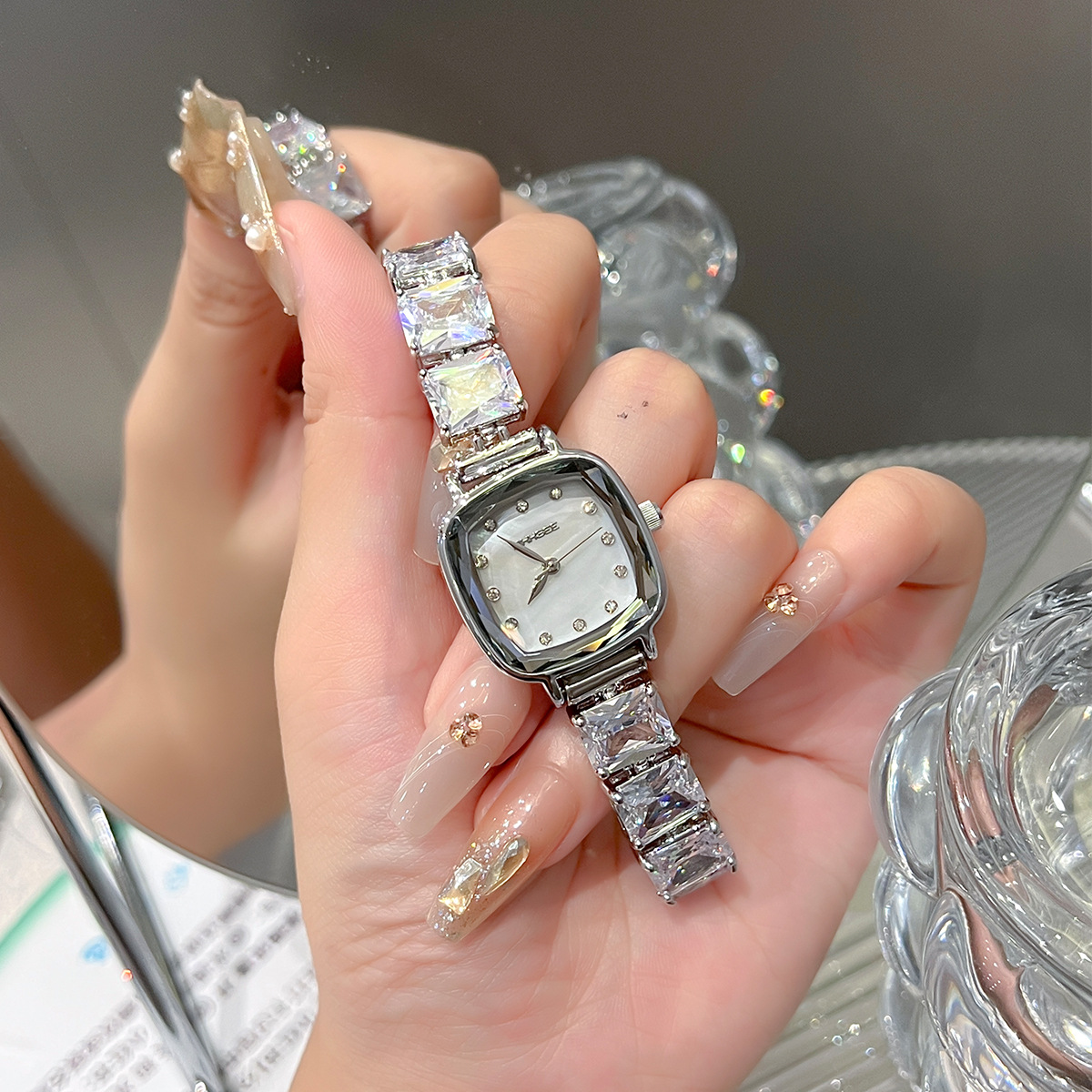 2025 reloj de mujer de gama al - Luxury Watch Diamond reseña y precio